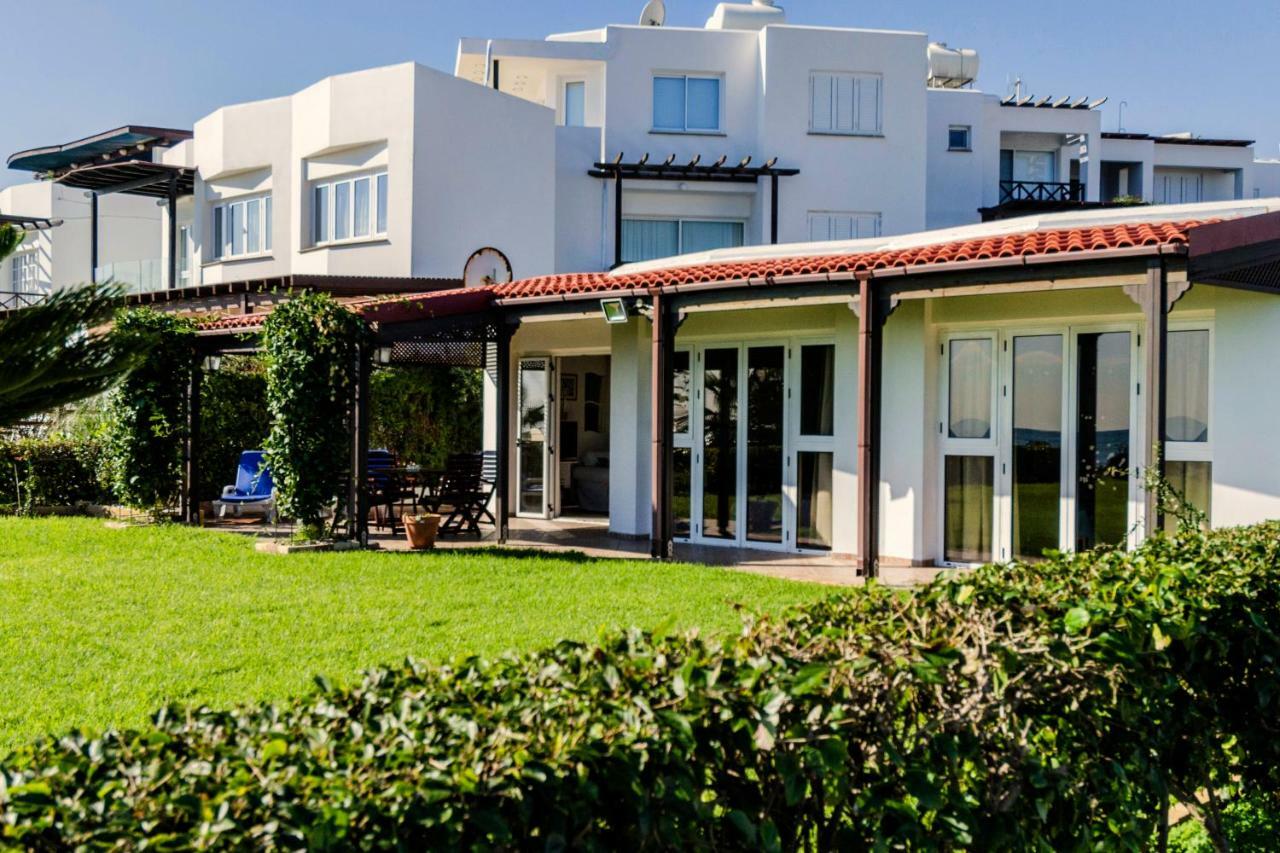 Blue Bay Beach House Larnaca Buitenkant foto